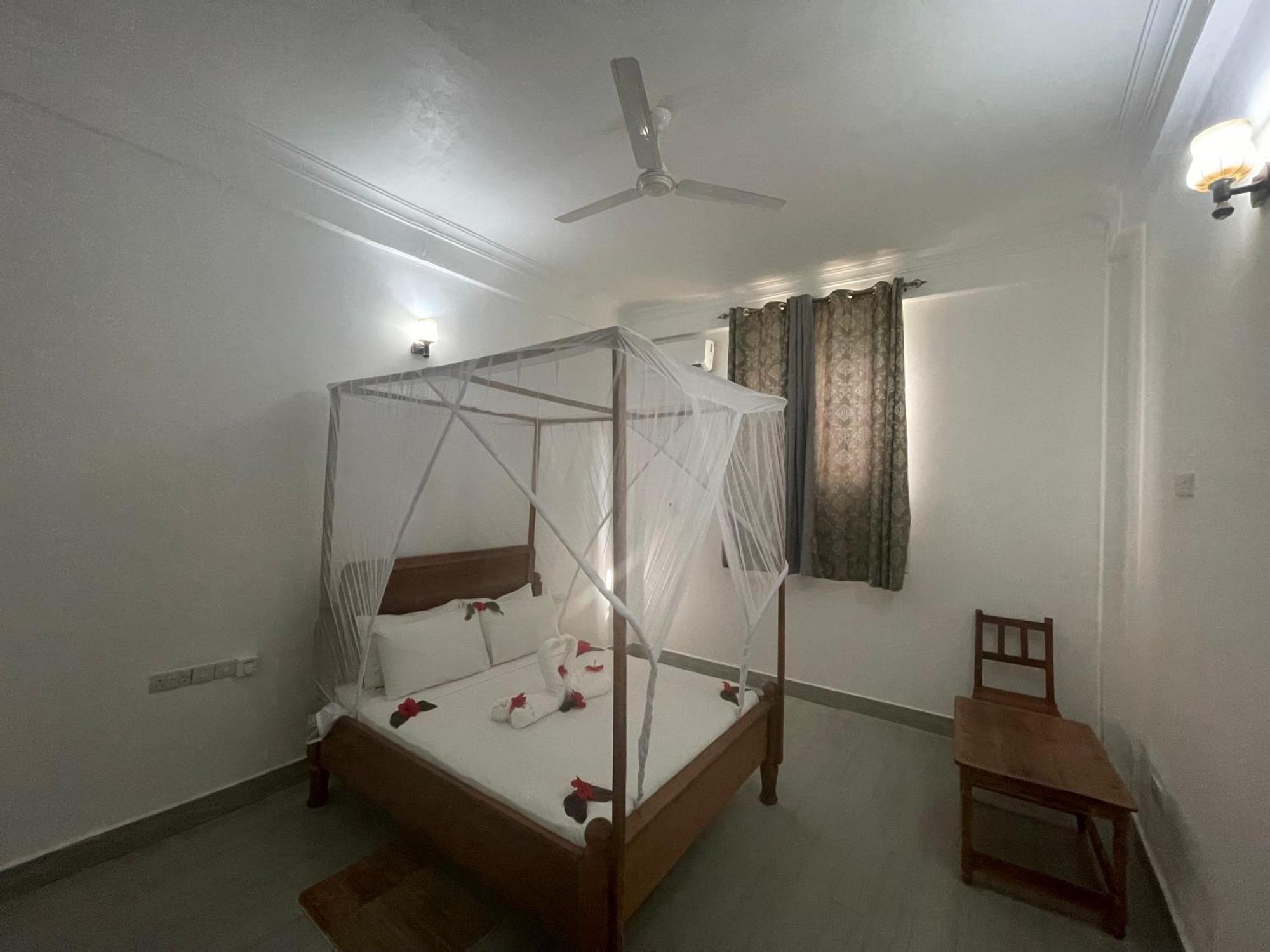 Amazing Zanzibar Beach Hotel Nungwi Exterior photo